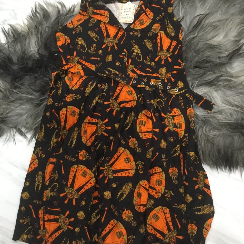 Unique Vintage  Miss Lulo Alien   print dress size 1x New $148.00